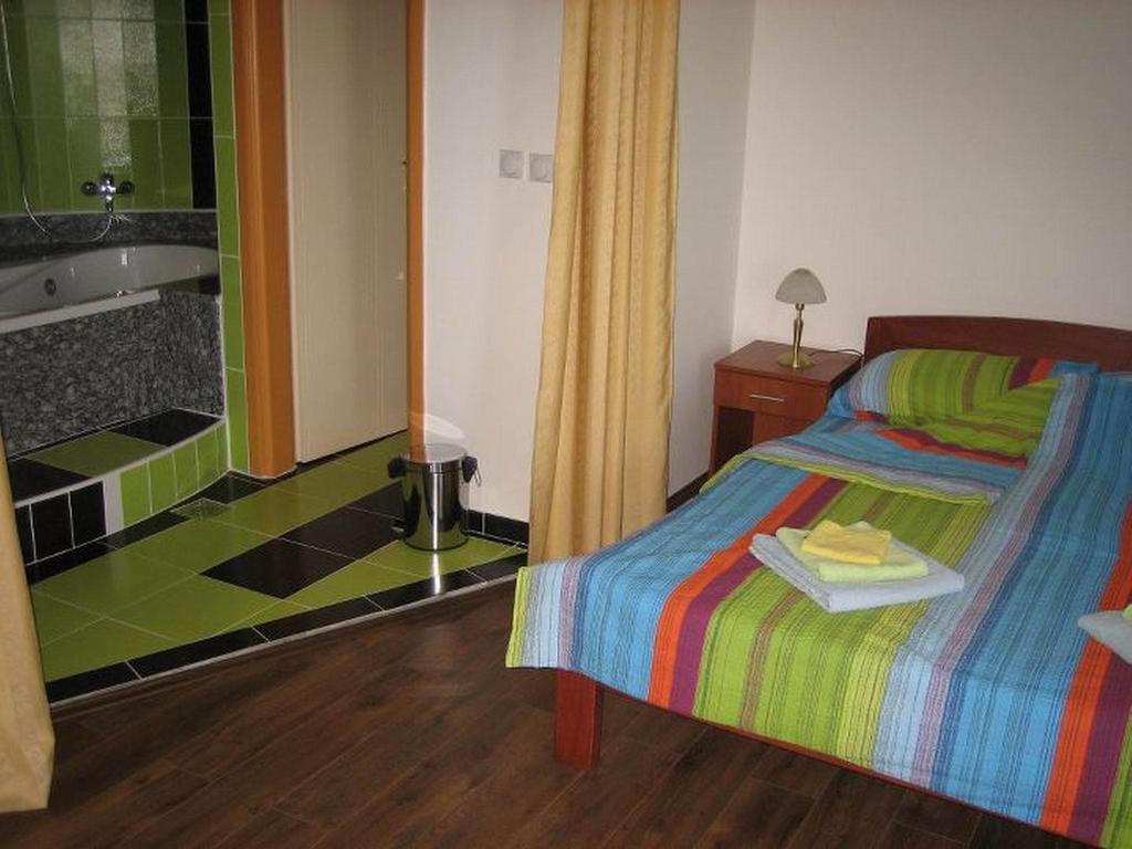Hotel Bazeni Baikal Topola Pokoj fotografie